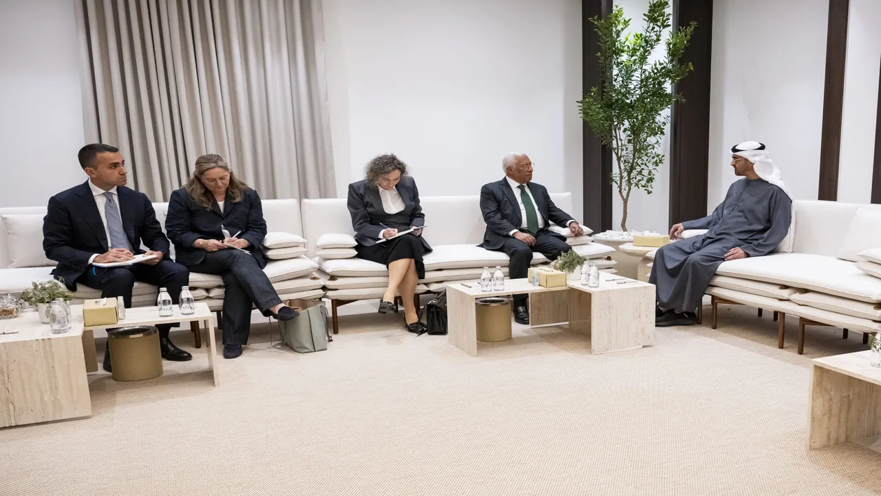 رئيس الدولة والمجلس الأوروبي يناقشان تأثيرات توترات المنطقة على أمن الملاحة والطاقة